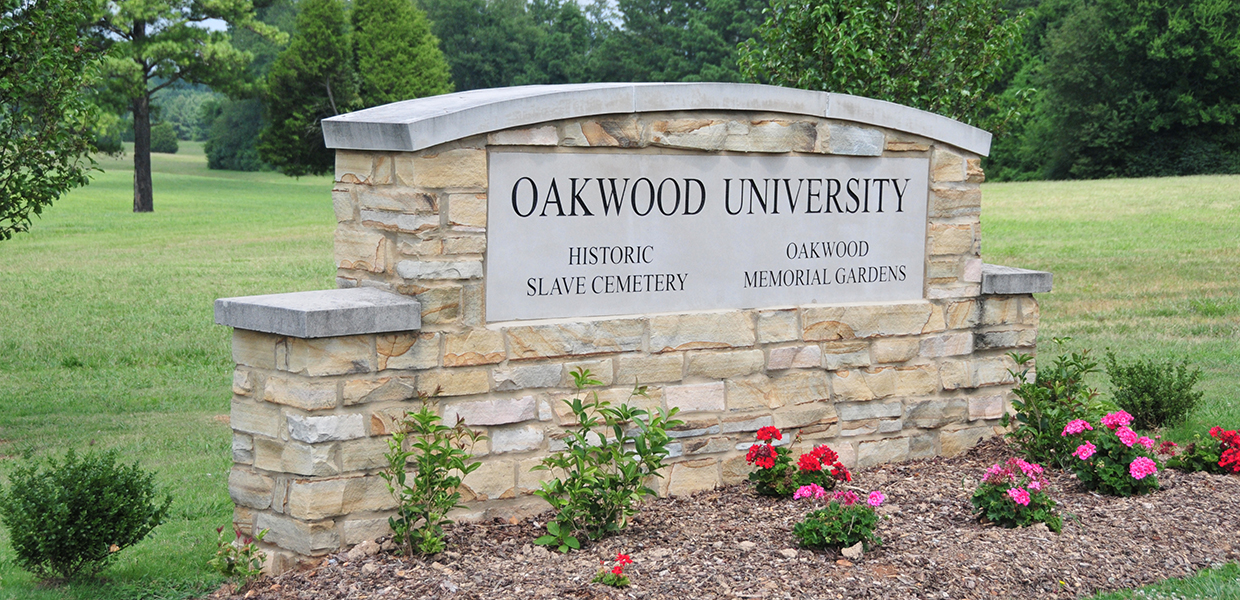 Oakwood Offers Place Of Quiet Rest Beauty Southern Tidings